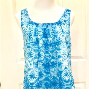 Casual Freedom size small top